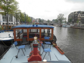 Waterloo square river vieuw houseboat